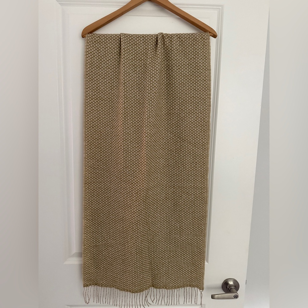 Yama Mongolian cashmere scarf/ shawl brown/ cream